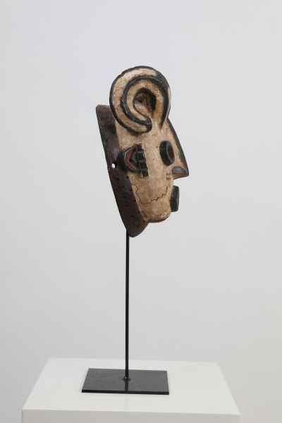 Mask Ogoni - right